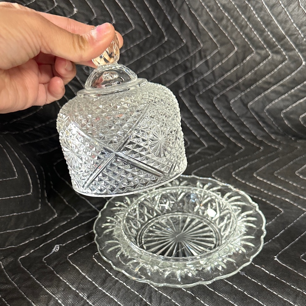 Elegant Clear Glass Butter Dish - Picture 2 of 2